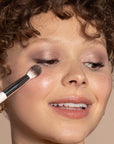 ILIA Beauty Blending Brush - Pinsel für Lidschatten & Highlighter