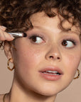 ILIA Beauty Shadow Brush - Pinsel für Puderlidschatten
