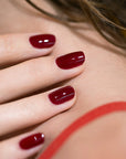 MANUCURIST Green™ Nagellack - Dark Pansy - Bordeaux-Rot