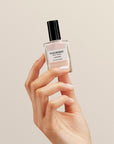 NAILBERRY On Cloud Nine - milchiges, halbtransparentes Weiß