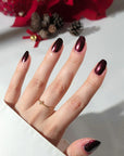 NAILBERRY Very Merry Merlot - Limited Edition - Tiefes Rot-Schwarz