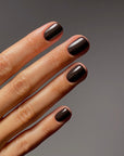 Karolin van Loon Nagellack Figue Marron - tiefes, warmes Braun