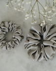 Silk Scrunchie Silver Grey M