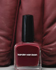 Karolin Van Loon Nagellack BORDEAUX VELOURS - Bordeauxrot