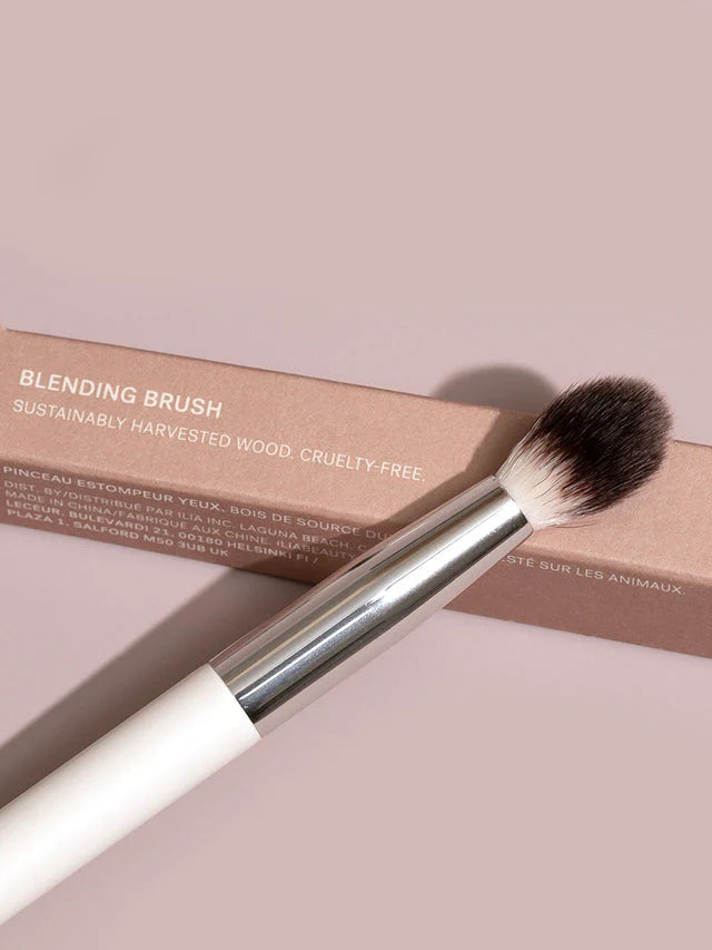ILIA Beauty Blending Brush - Pinsel für Lidschatten &amp; Highlighter