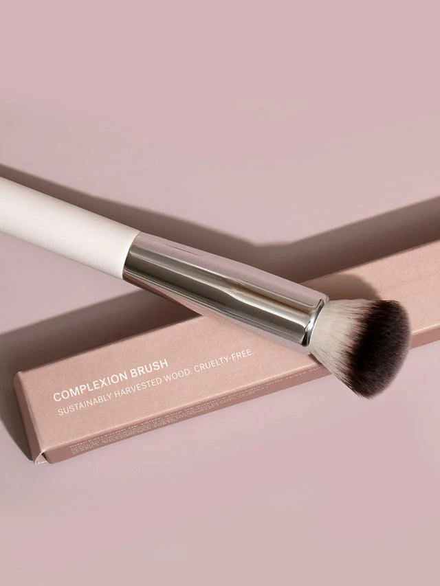 ILIA Beauty Complexion Brush -  Foundation- und Concealerpinsel