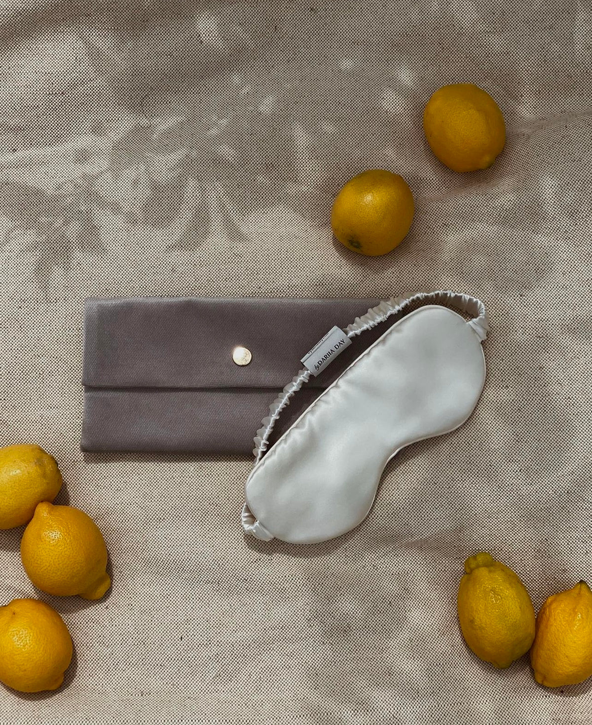 Silk Eye Mask Silver Grey