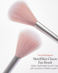 Skin2Skin Classic Fan Brush