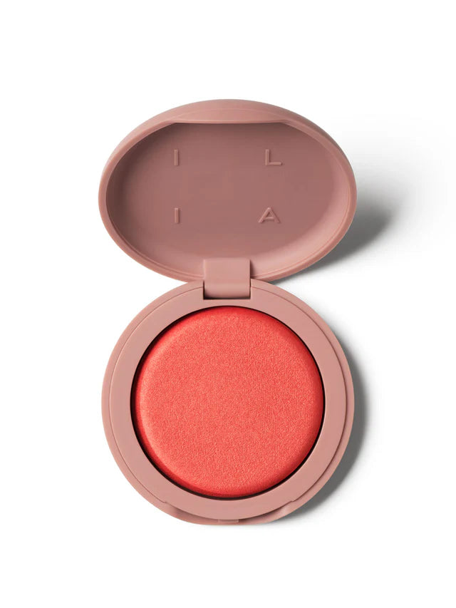 ILIA BEAUTY Soft Focus Blurring Blush - Talkfreies Rouge mit Weichzeichner-Effekt
