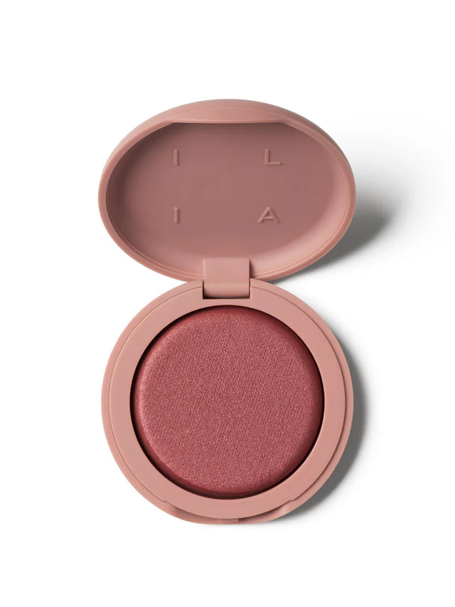 ILIA BEAUTY Soft Focus Blurring Blush - Talkfreies Rouge mit Weichzeichner-Effekt