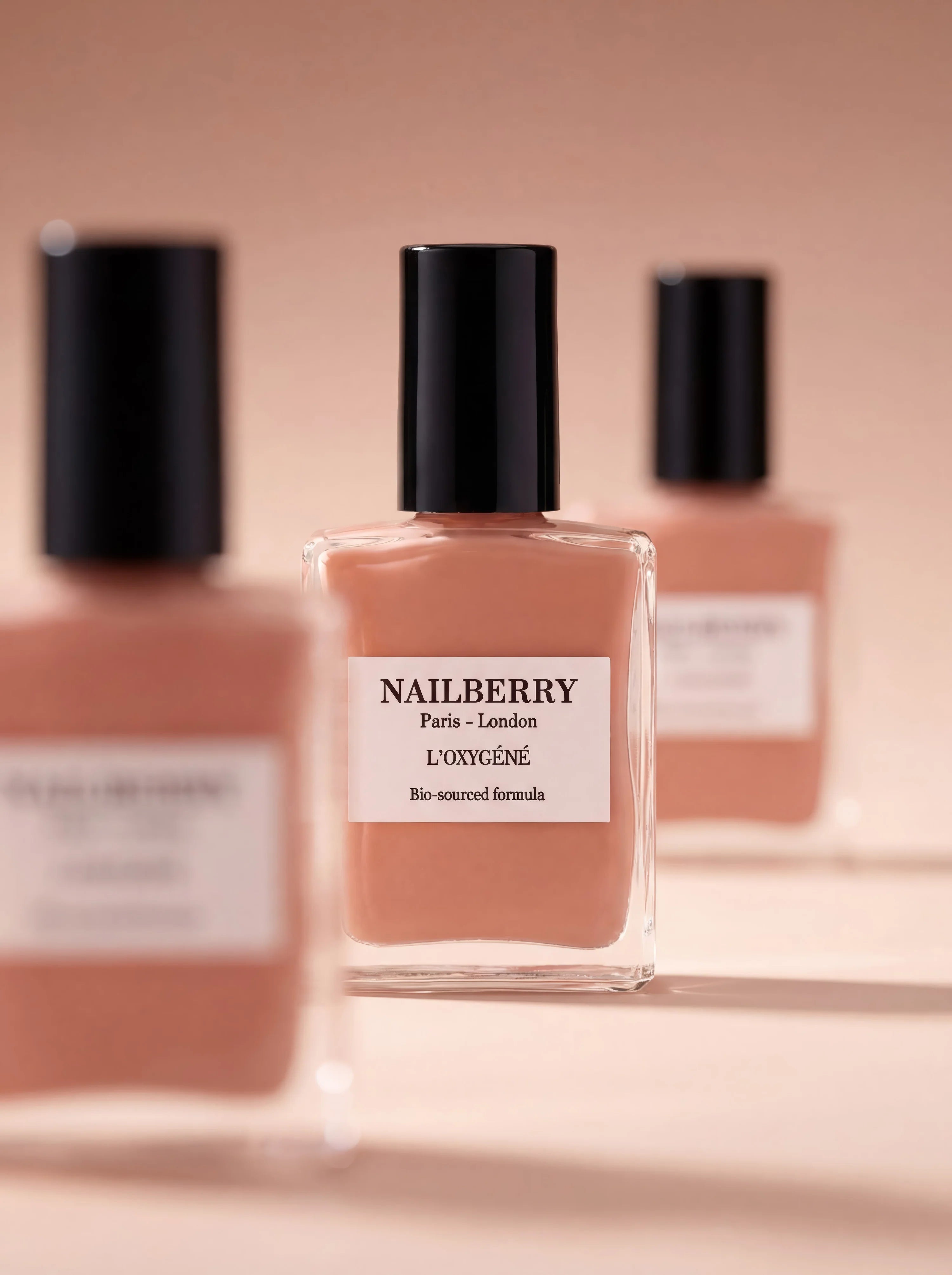NAILBERRY Nagellack Made You Blush - pfirsichfarbener Roséton