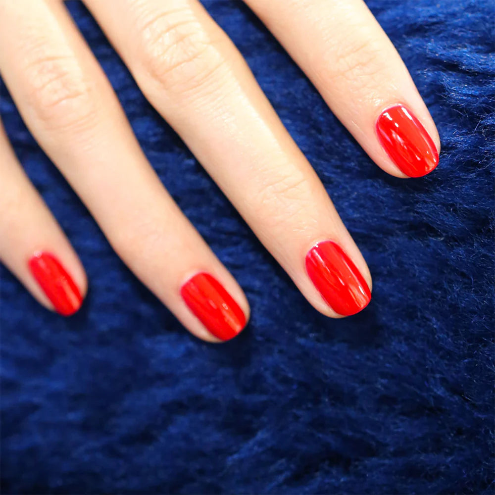 MANUCURIST Green™ Nagellack - Anémone - Kräftiges Rot