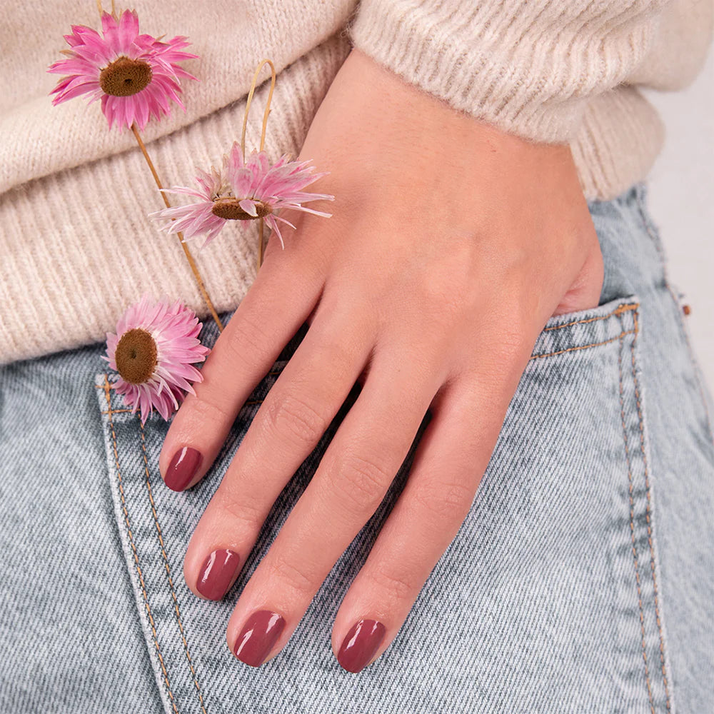 MANUCURIST Green™ Nagellack - Victoria Plum - Pflaumenton