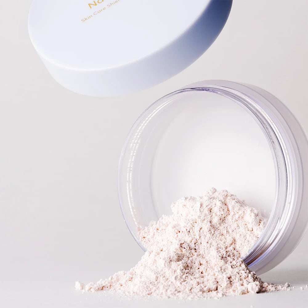 NATURAGLACÉ Loose Powder - Loser Puder mit SPF 50+/PA+++