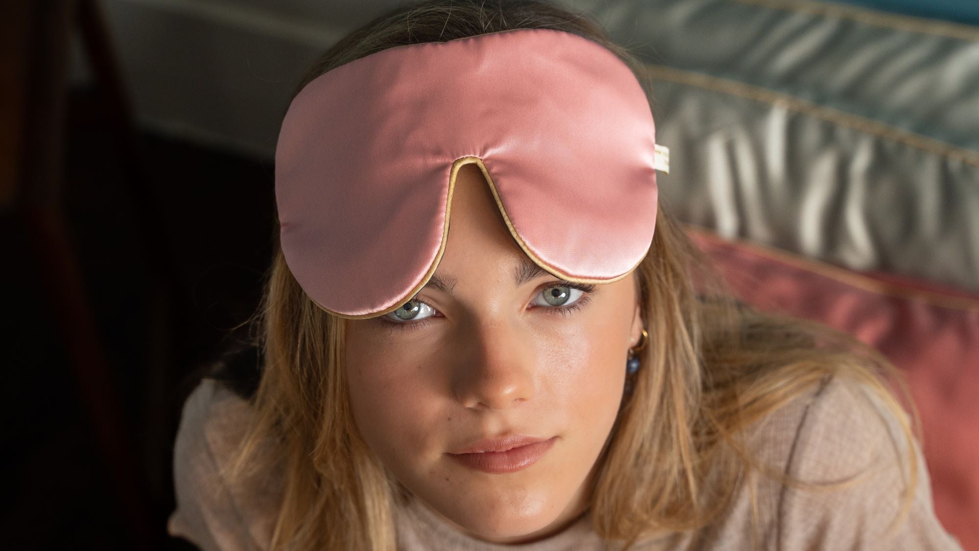 ﻿Holistic Silk - Classic Silk Lavender Eye Mask - Anti-Aging Schlafmaske - Rose