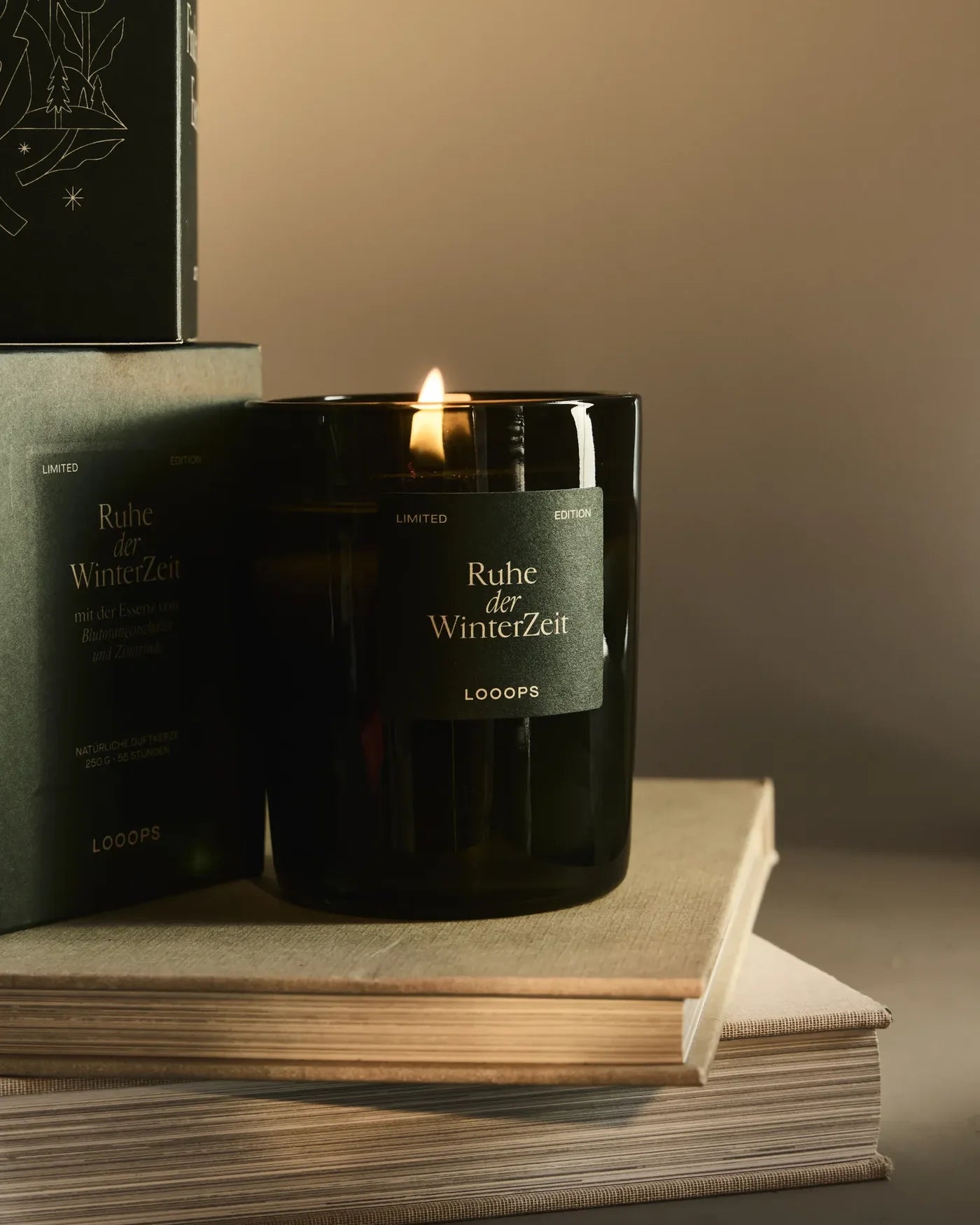 LOOOPS Duftkerze Ruhe der WinterZeit - Balance - zimtig-warmer Duft mit Blutorange, Zimt &amp; Gewürznelke