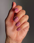 Karolin Van Loon Nagellack JUS DE PRUNE - Pflaume mit einem Hauch von Grau