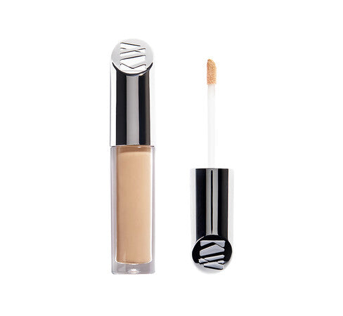 The Invisible Touch Concealer