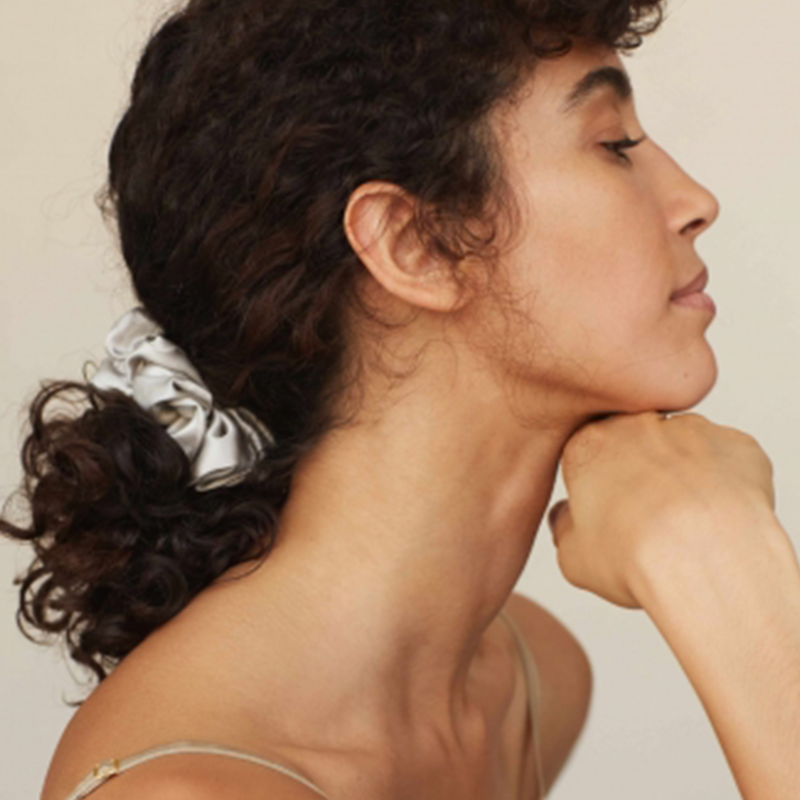 Silk Scrunchie Silver Grey M